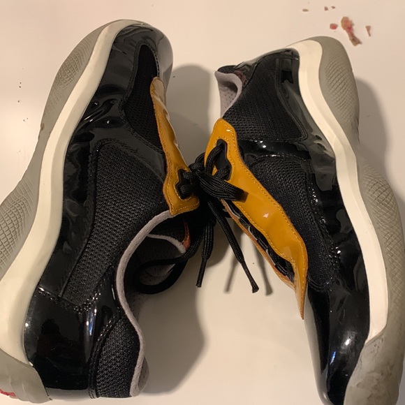 Prada shoes - Picture 5 of 6